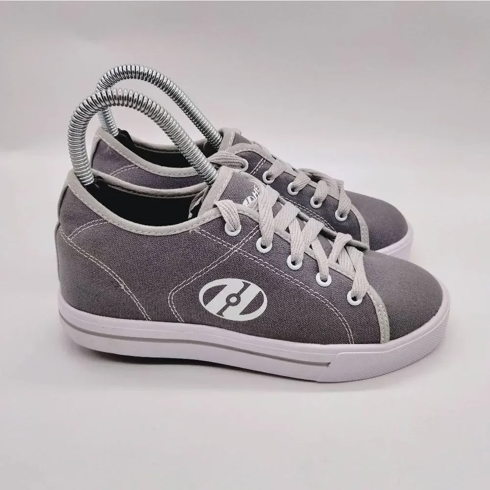 Heelys Casual Grey Skate Sneakers Boys‎ Size 4 Classic Shoes Skates Heelys